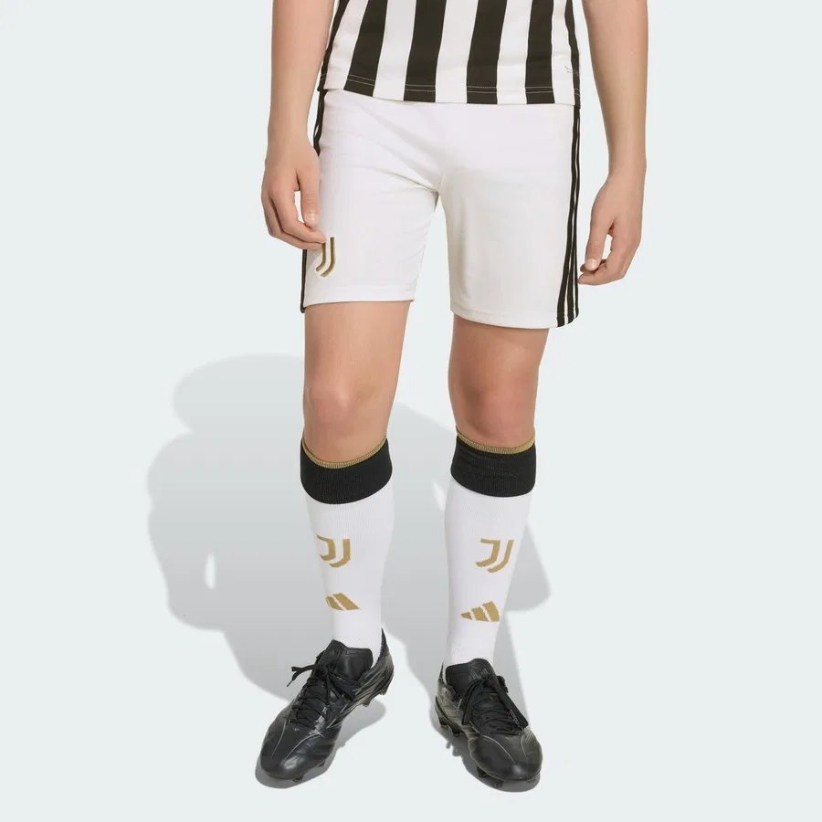 Детские спортивные шорты с длиной до колена Juventus 26/27 Home adidas, Белый