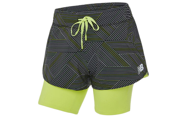 

Повседневные шорты женские черные/зеленые New Balance