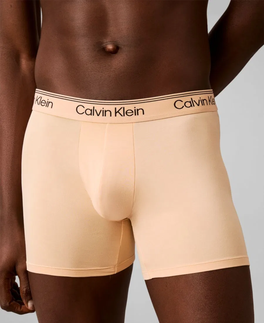 Мужские боксеры из микрофибры с эластичным ворсом, комплект из 4 штук Calvin Klein, черный/персиковый/синий — фото 4