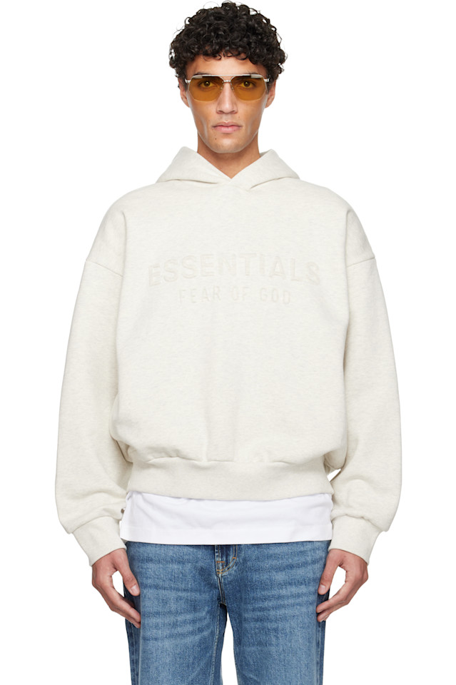

Fear Of God Essentials Классическая толстовка Off-White с тиснением "essentials" к праздничному сезону
