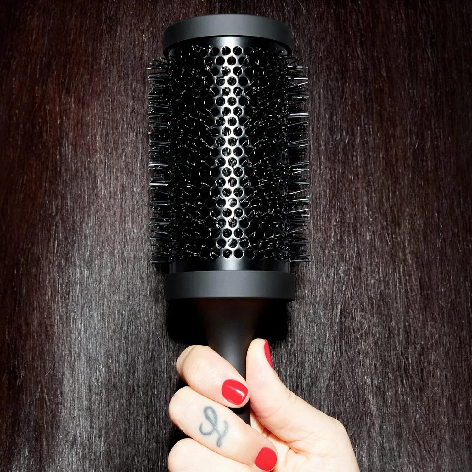 Керамическая круглая щетка для объема волос «the blow dryer radial brush» от ghd Ghd — фото 3