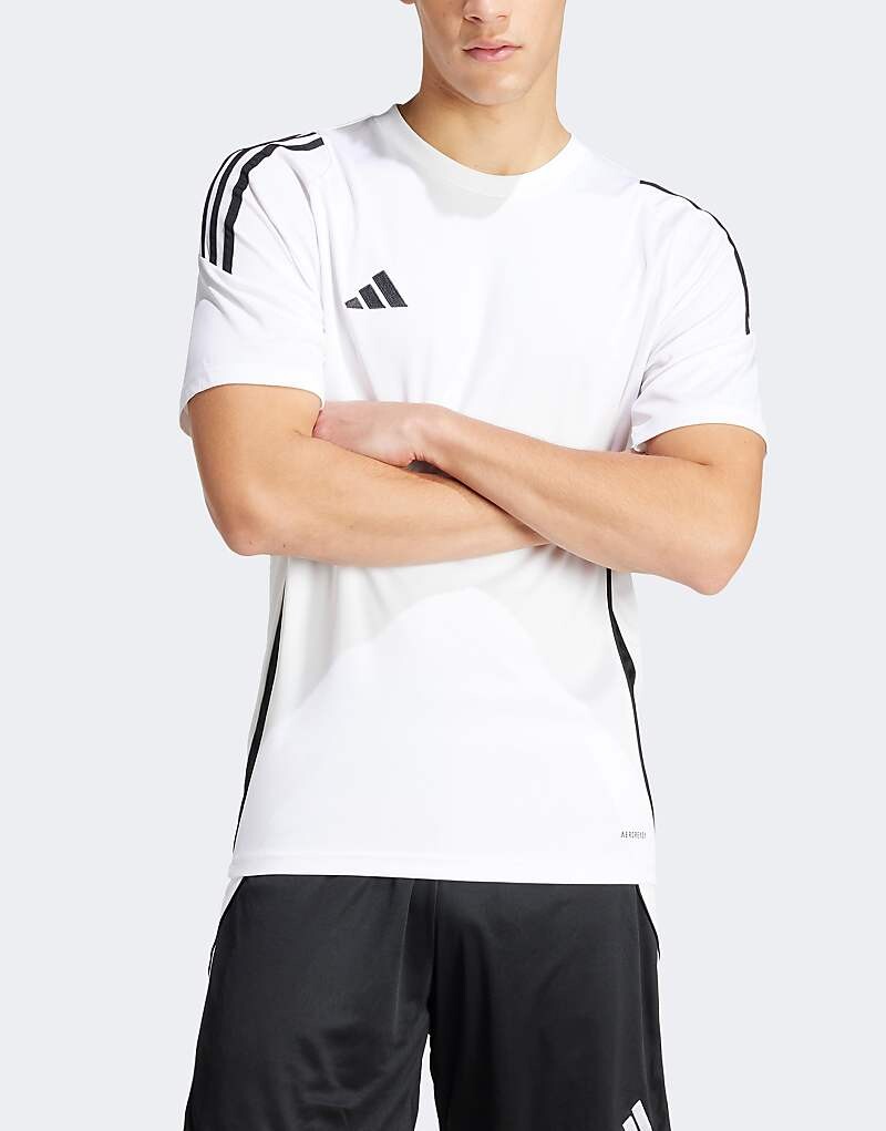 

Белая футболка adidas Football Tiro 24
