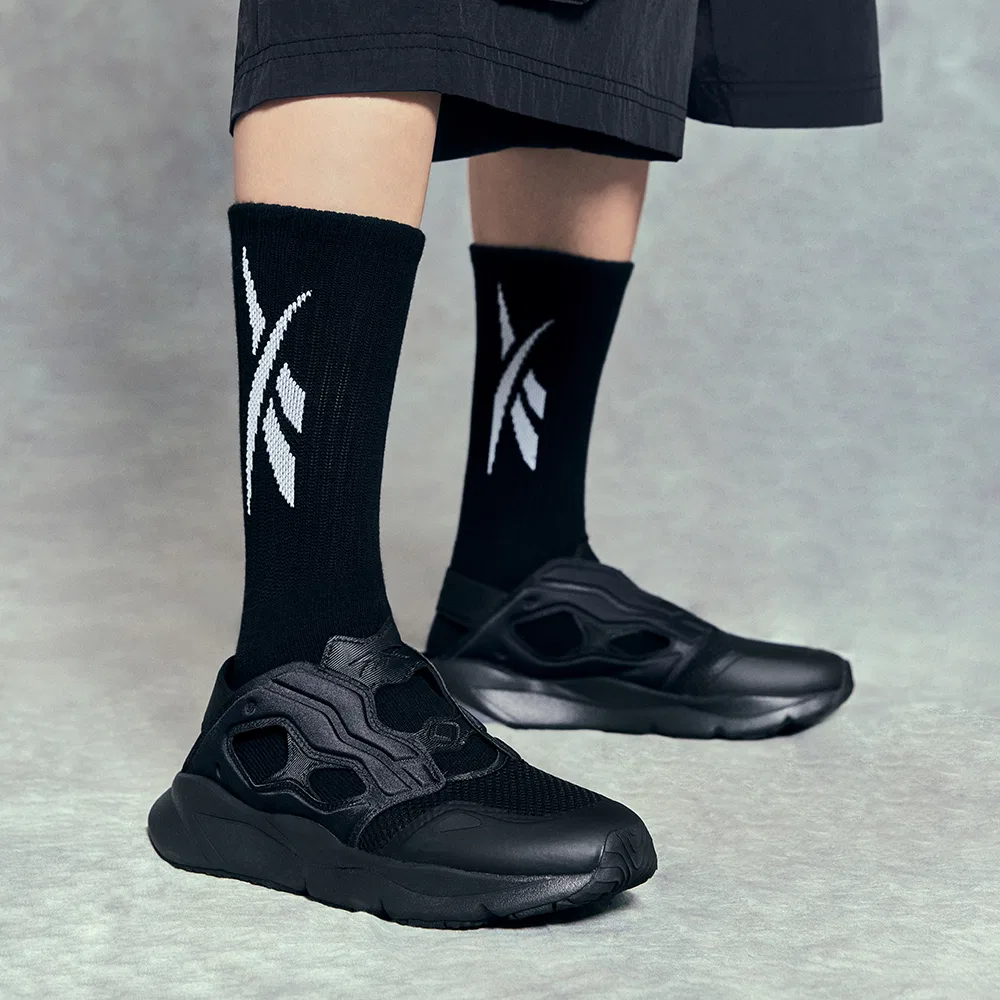 Мужские слипоны Furylite Triple Black от Reebok