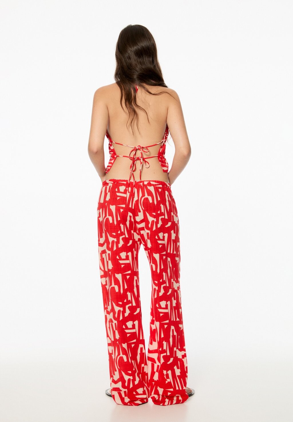

Тканевые брюки PULL&BEAR, красный