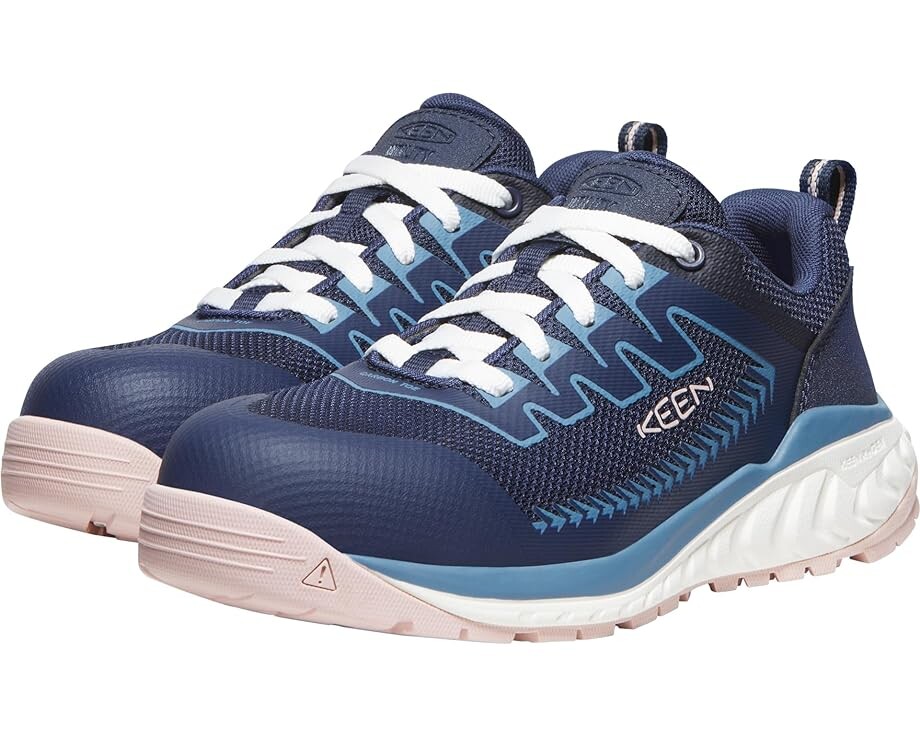 

Кроссовки KEEN Utility Arvada, цвет Naval Academy/Peach Whip