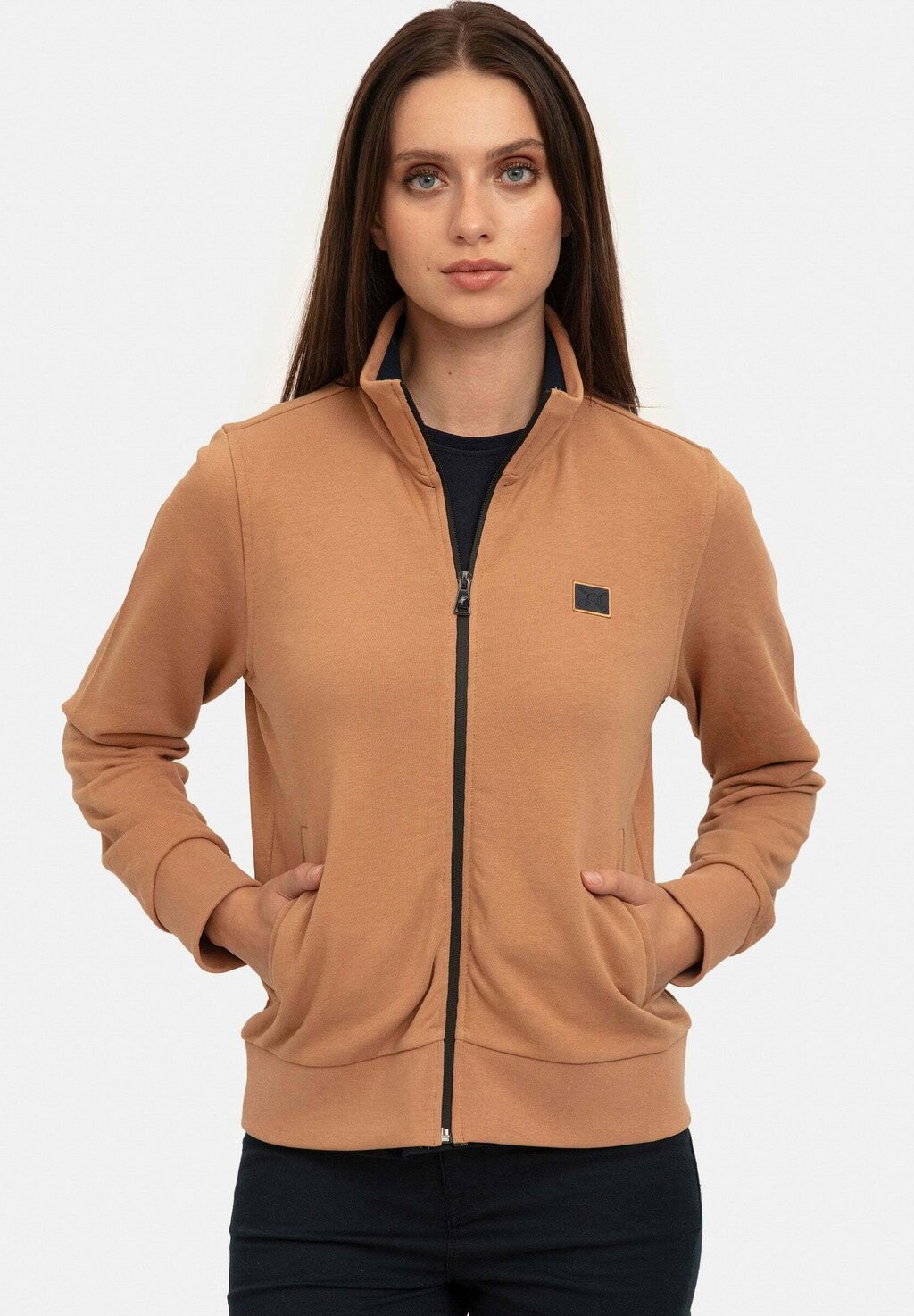 

Толстовка Jacey Quinn, цвет latte brown