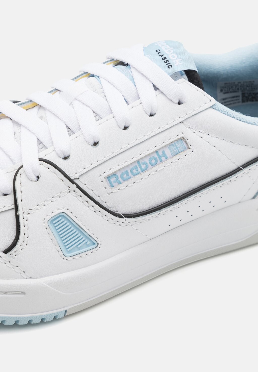 

Кроссовки на шнуровке LT COURT UNISEX Reebok Classic, белый