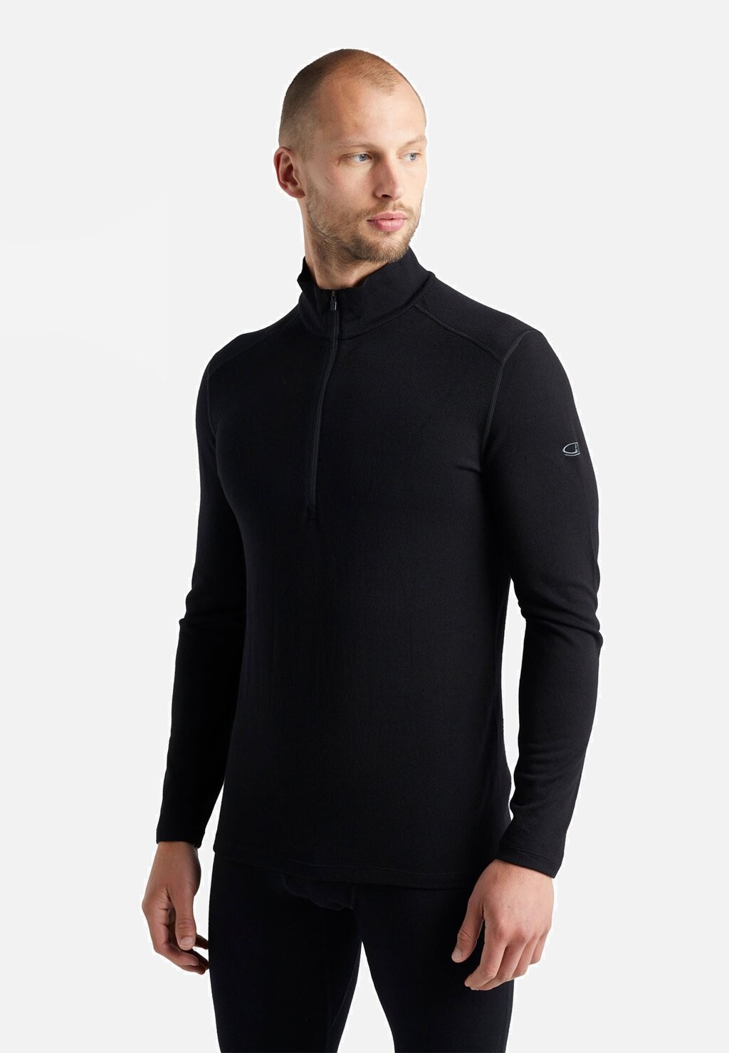

Майка/рубашка MERINO 260 TECH LS HALF ZIP Icebreaker, цвет black
