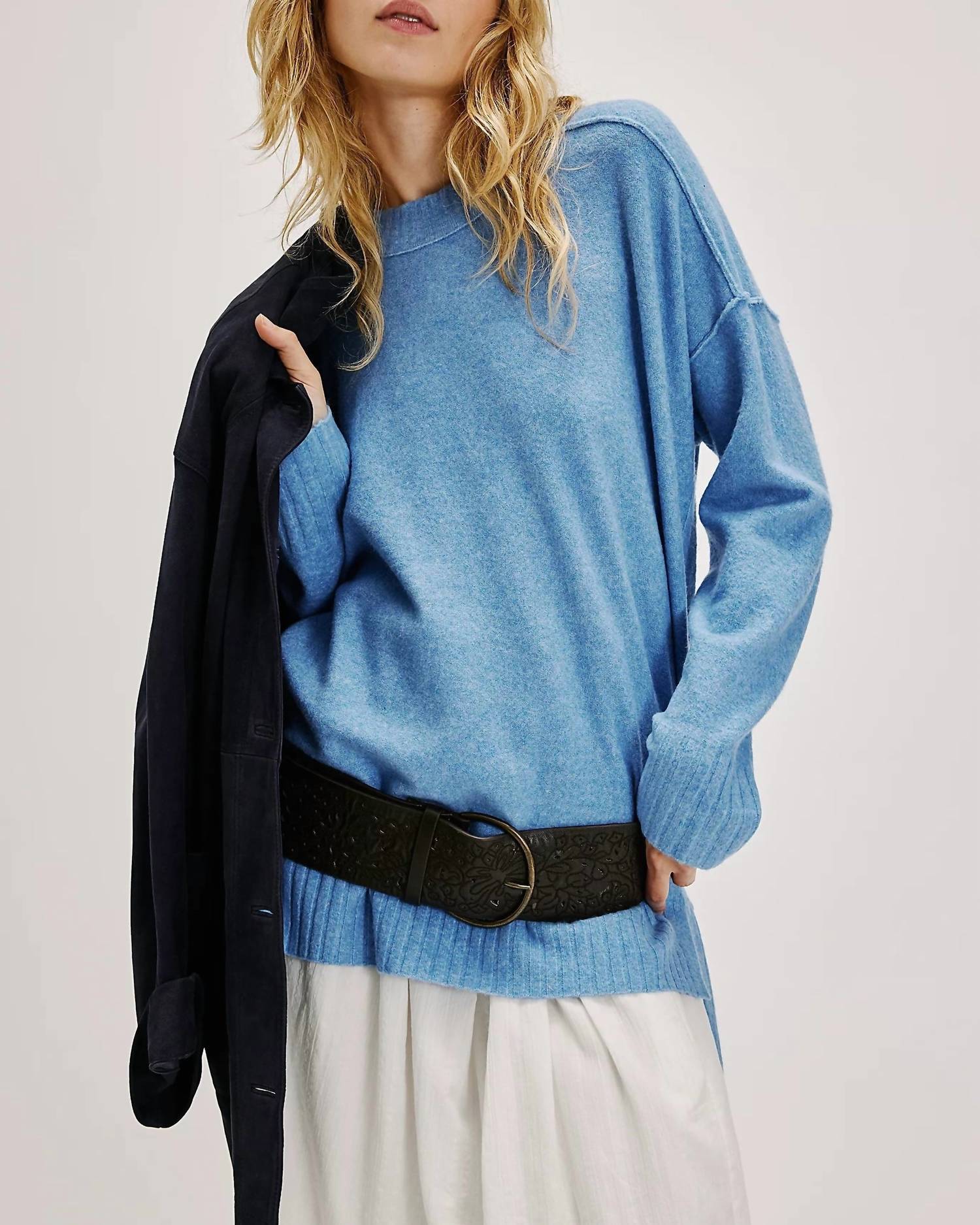 

Пуловер Phoebe в синем цвете Free People