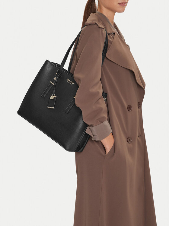 

Сумка C-MICHIGAN-LDA8265 Nine West, черный
