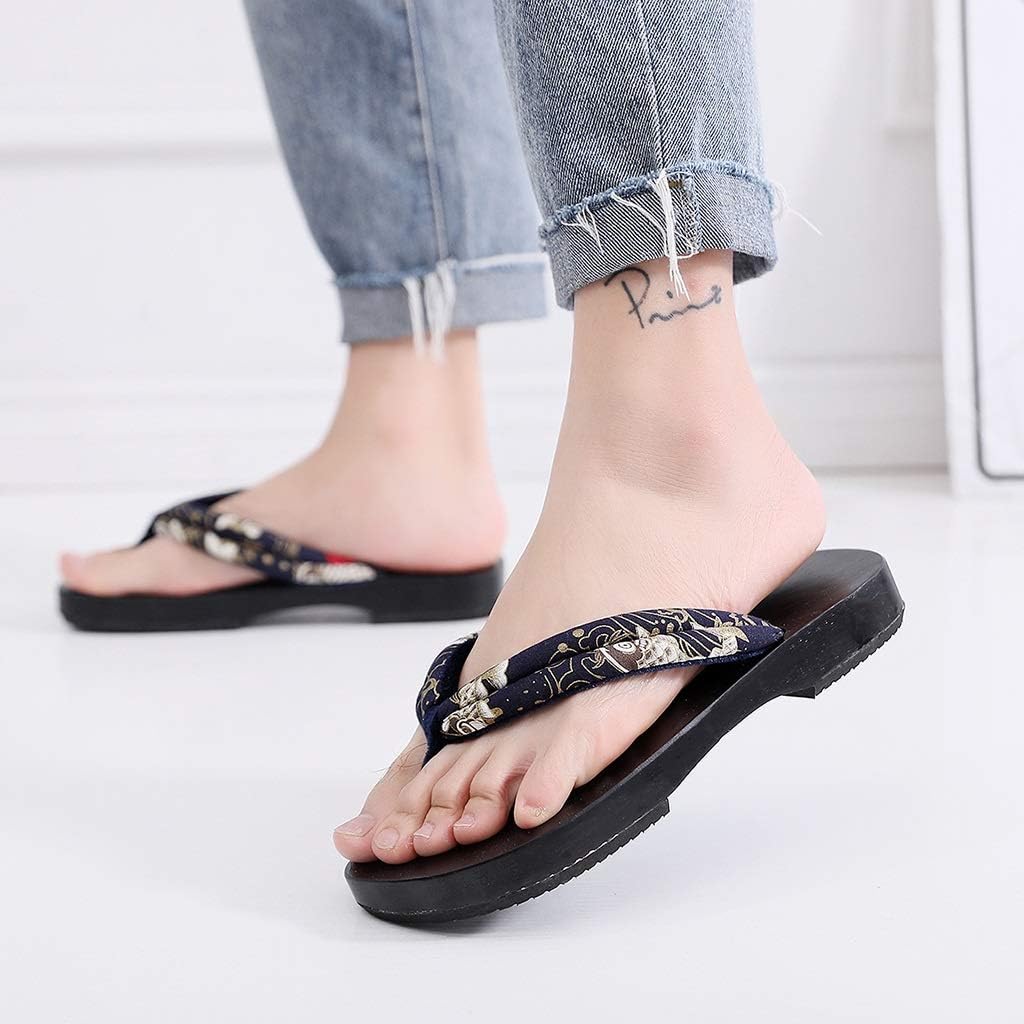 

Модные тапочки YXCKG унисекс с открытым носком, шлепанцы для мужчин, пляжные вьетнамки, нескользящие тапочки-гэта для дома и улицы, повседневные прогулочные тапочки (Цвет: D, Размер: EUR38-39), EUR38-39 B