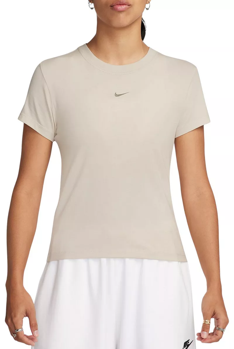 

Женская футболка Sportswear Chill Knit Nike, цвет Lt Orewood Brn