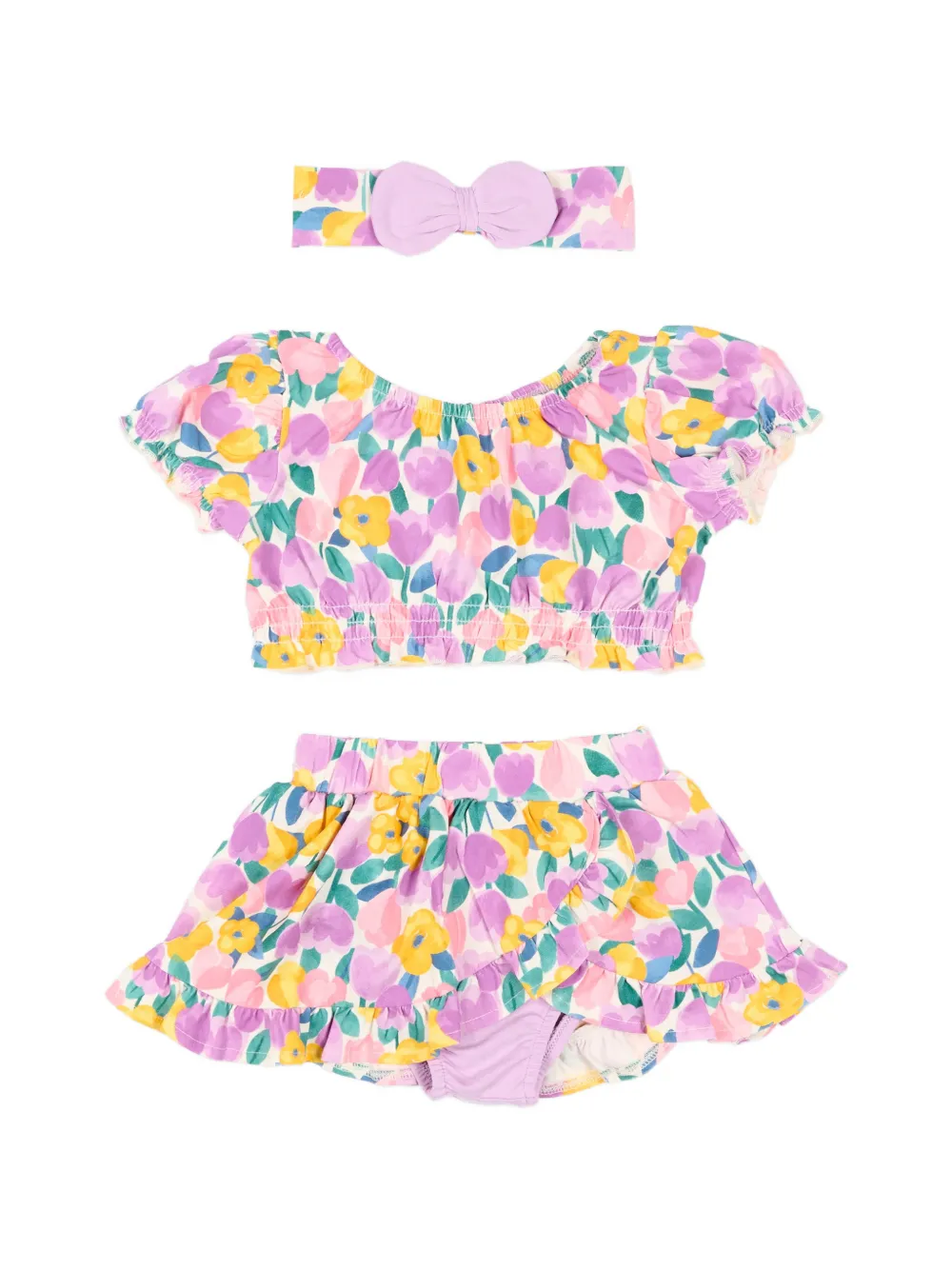 

Комплект из трех предметов: шорты с цветочным принтом и рюшами Mayoral, фиолетовый