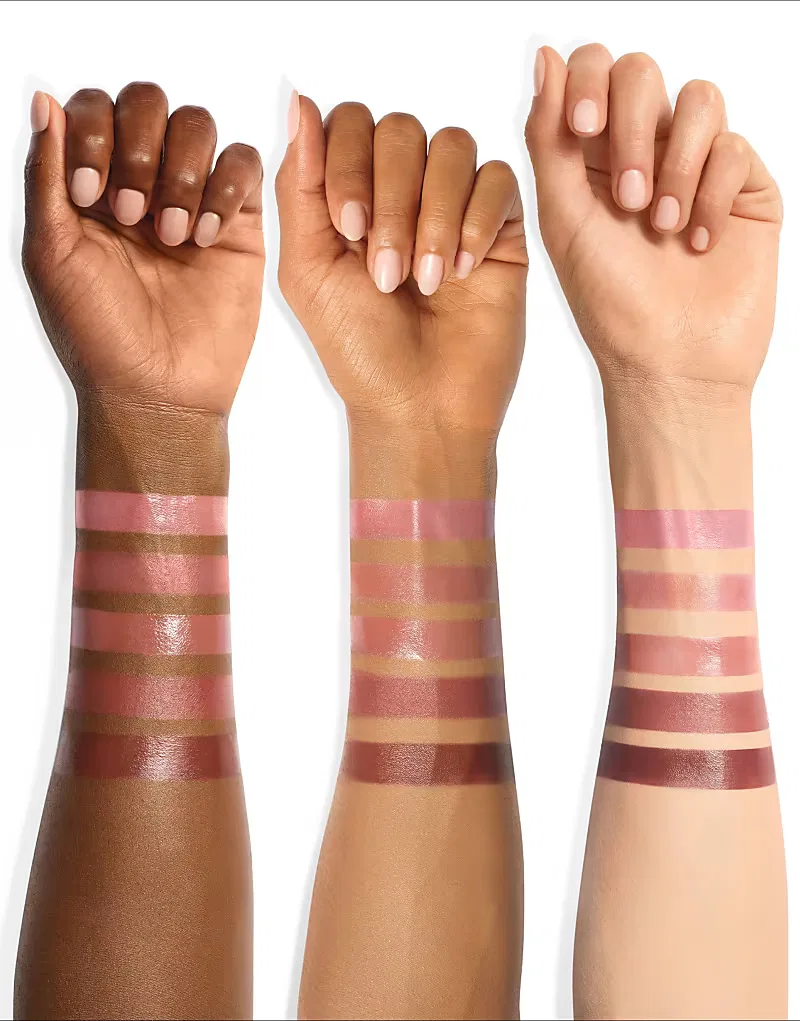 Помада Charlotte Tilbury Love Effect Lipstick, Naughty Talk — фото 2