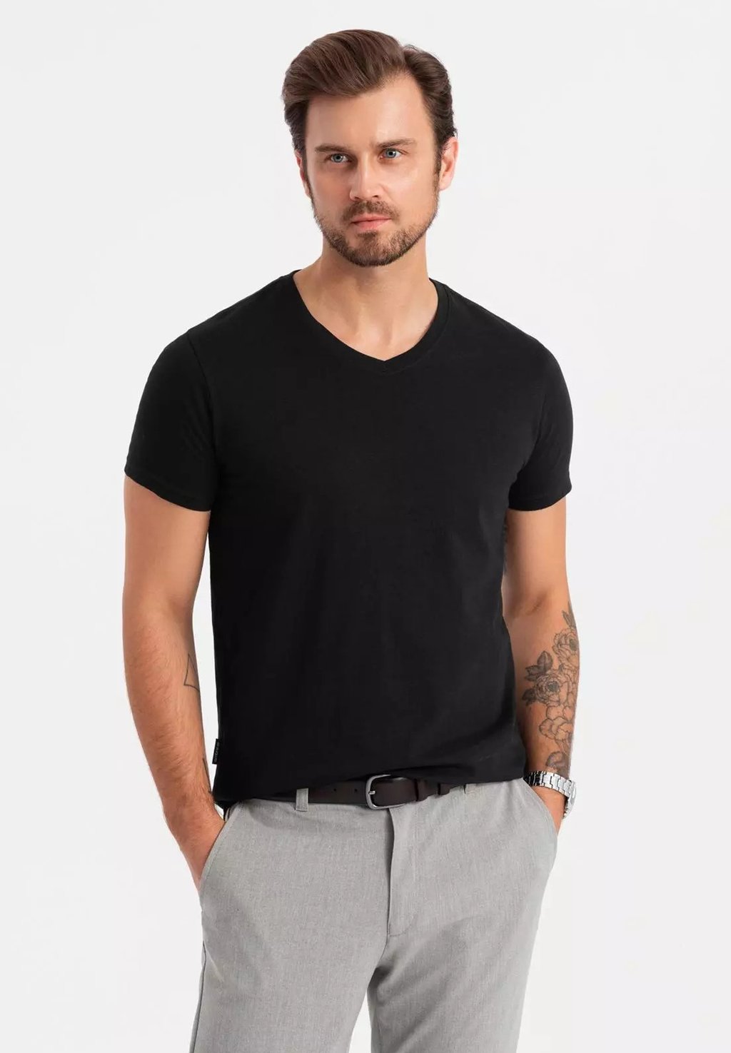 

Базовая футболка SET OF 3 V-NECK Ombre, черный