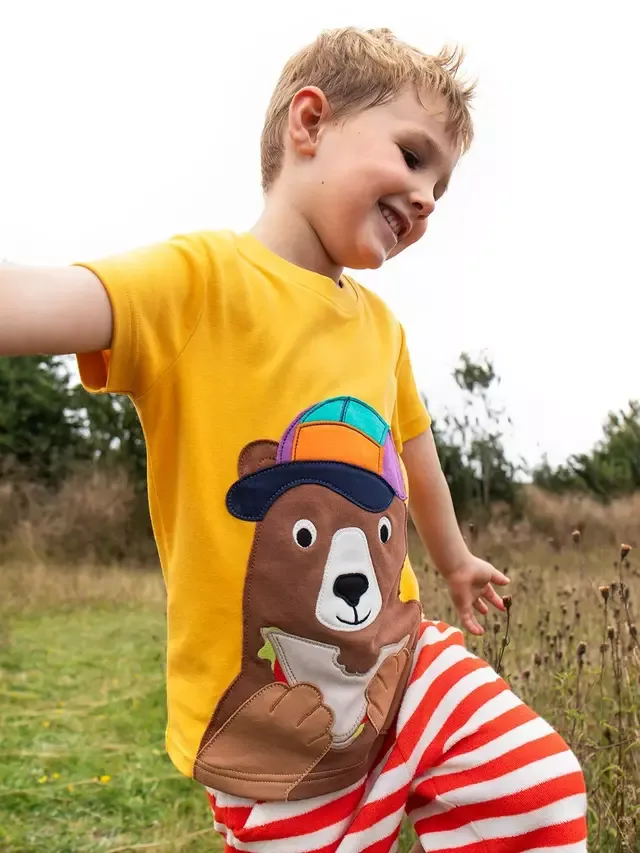 Детская футболка Carsen Bear, желтая Frugi — фото 2