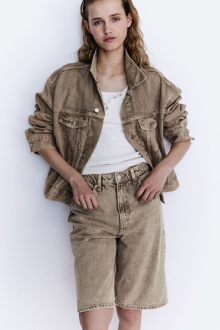 

Свободные джинсовые шорты-бермуды H&M, бежевый