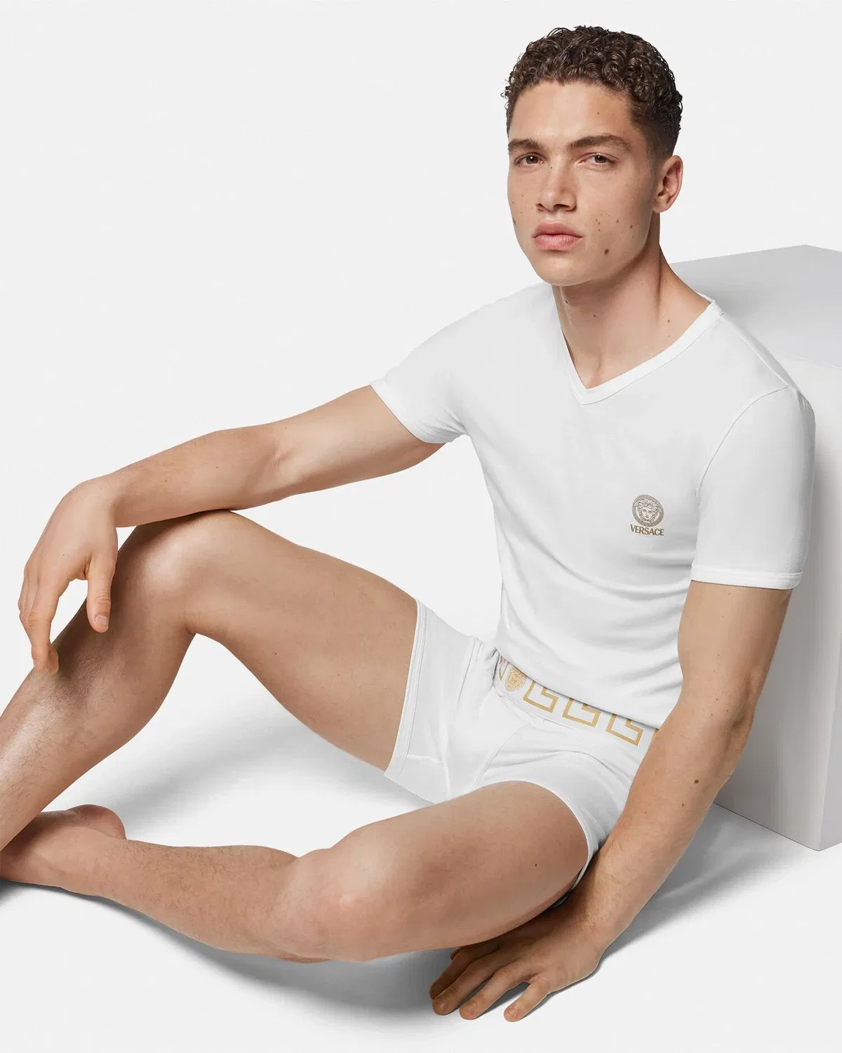 Комплект из двух длинных трусов с греческим бордюром VERSACE, белый — фото 2