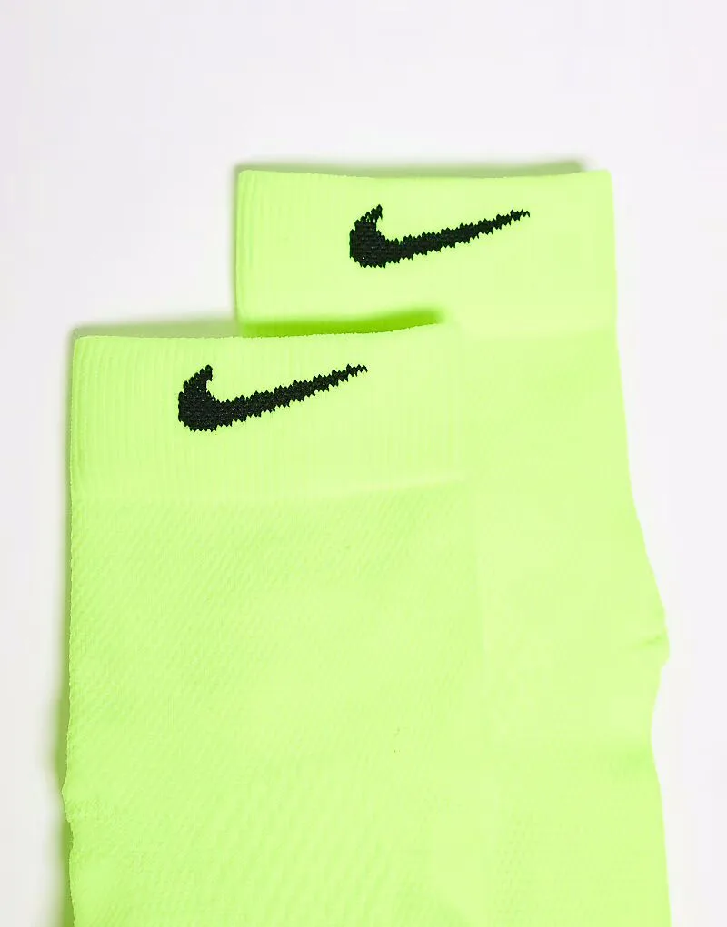 Носки Nike Running Fast до щиколотки неоново-желтого цвета — фото 2