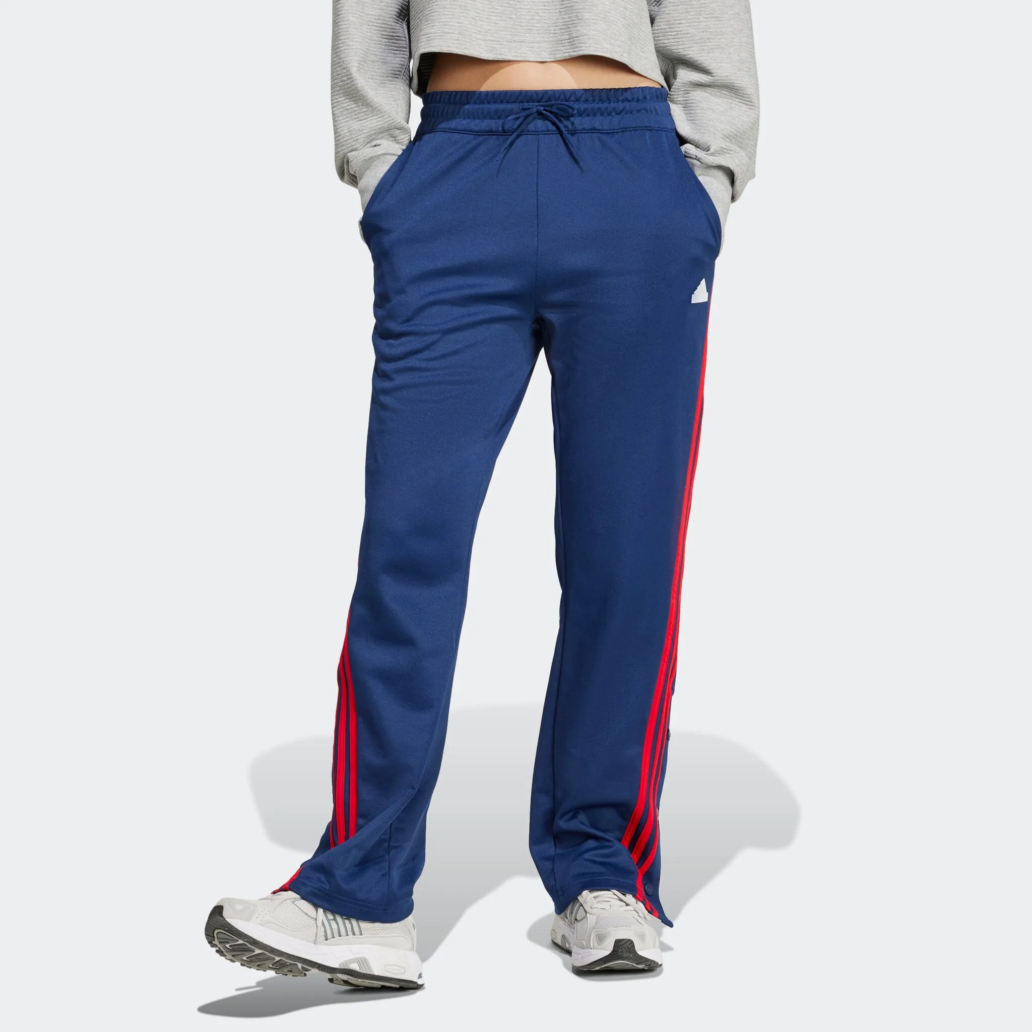 

Спортивные брюки Adidas Sportswear "W ICONIC 3S TP" (1 шт.), синий