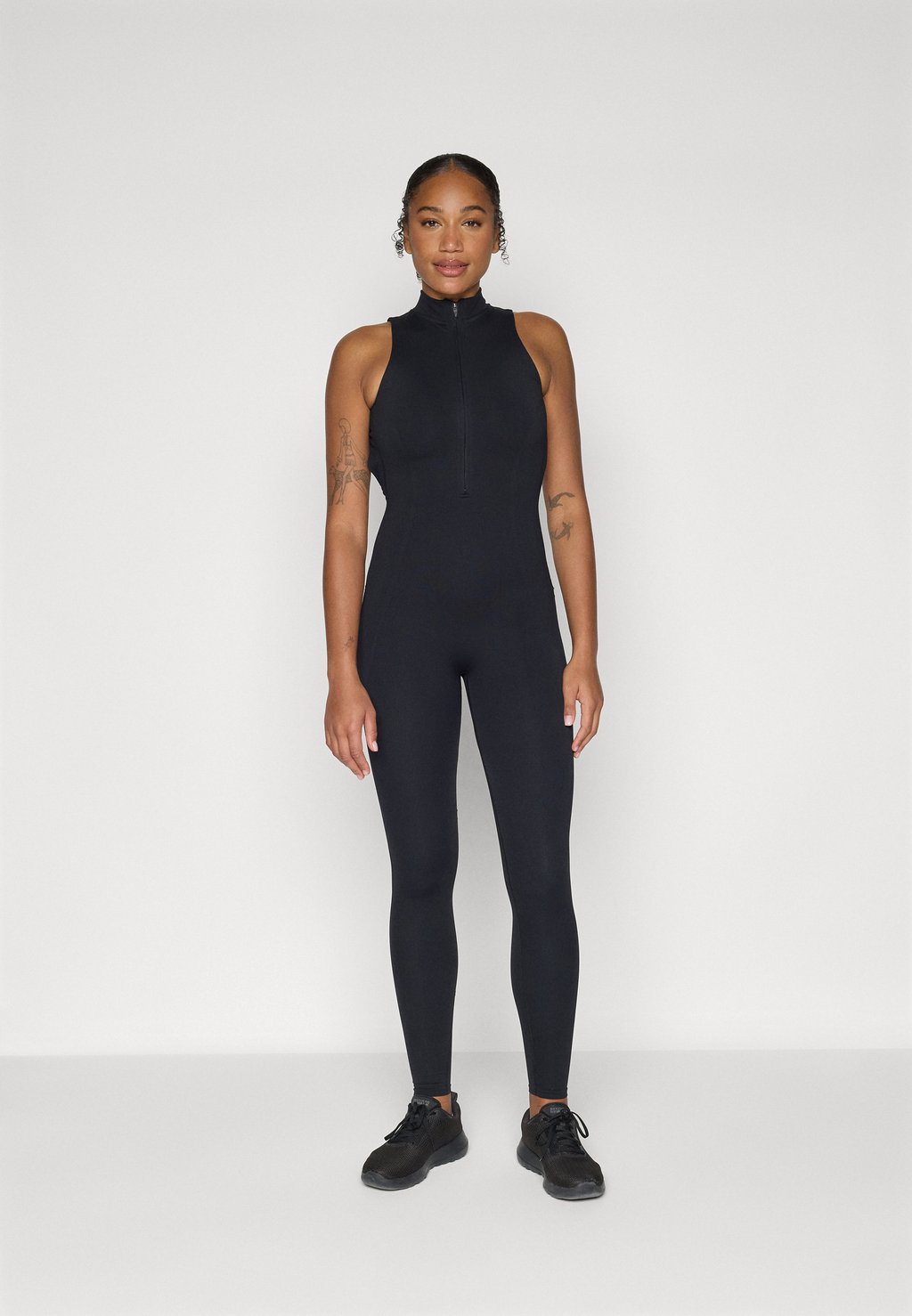 

Спортивный костюм SLEEK SEAMLESS ZIP FRONT SCULPT JUMPSUIT Fabletics, черный