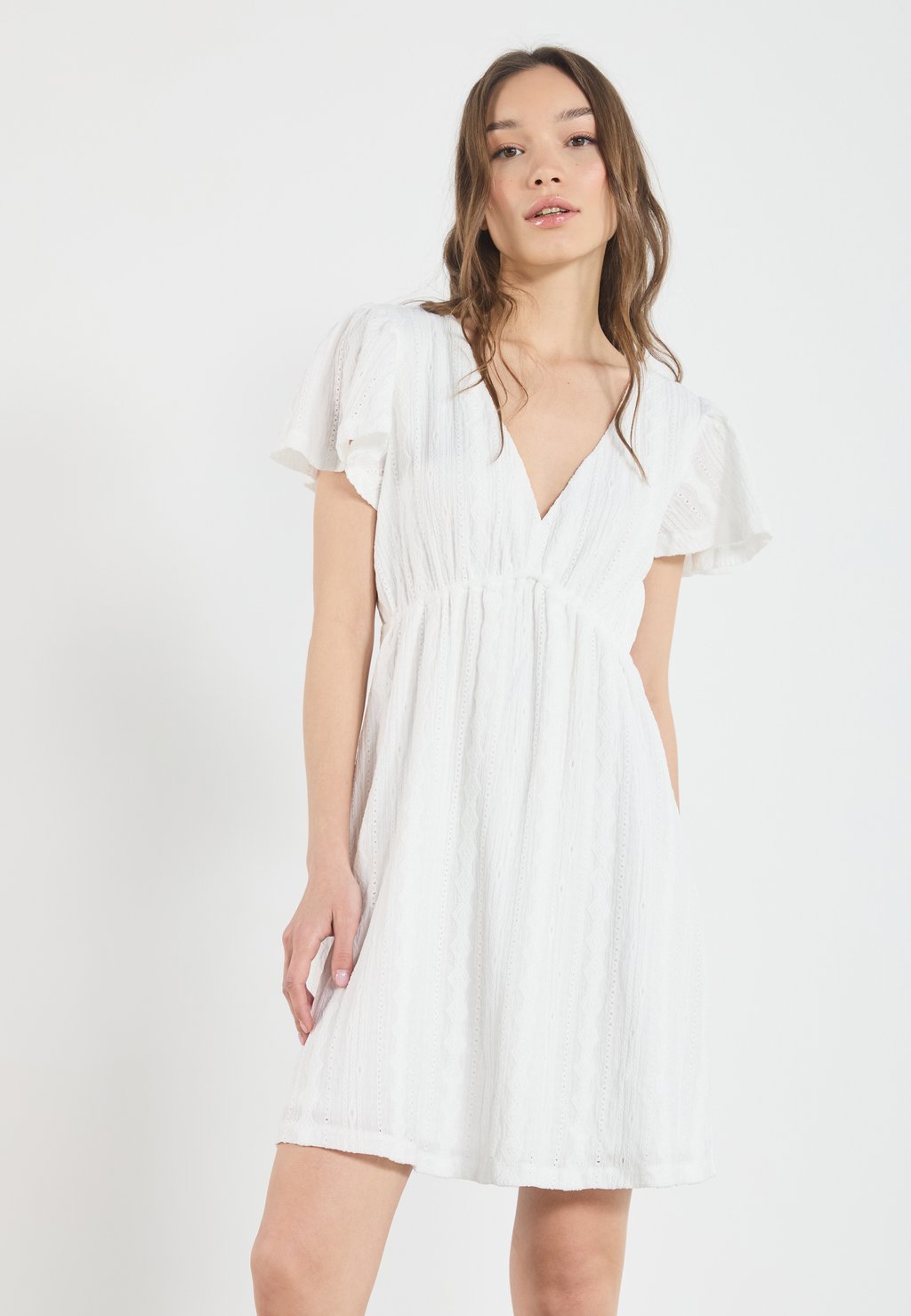

Повседневное платье Even&Odd by Zalando, белый