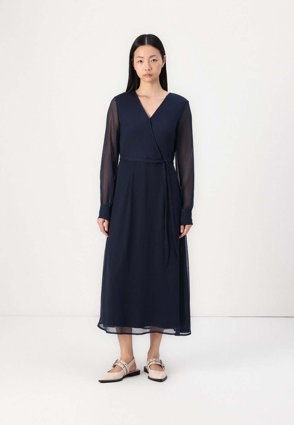 

Платье макси VIFALIA V NECK MIDI DRESS VILA, темно-синий