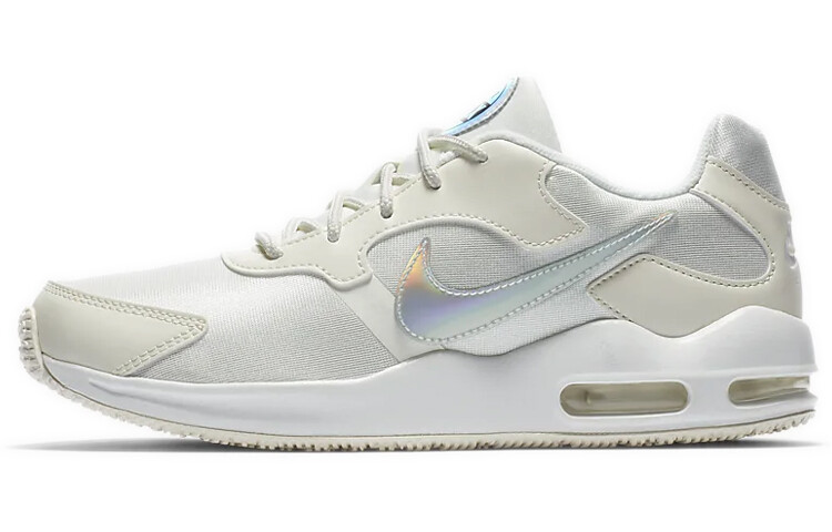 

Женские беговые кроссовки Nike Air Max Guile