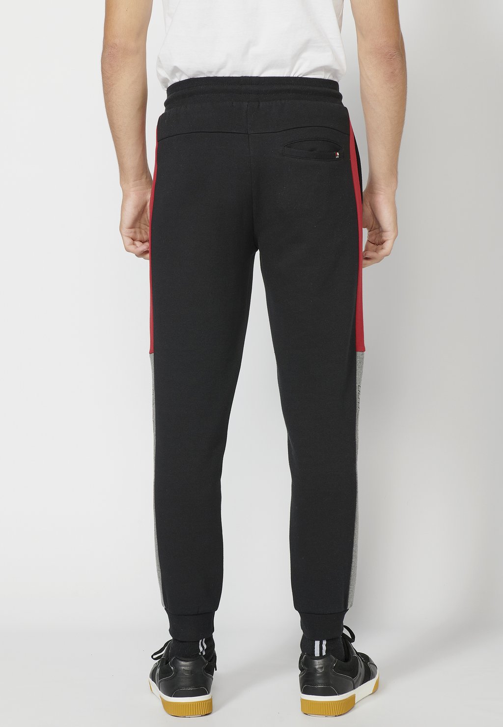 

Спортивные брюки JOGGER Koroshi, черный