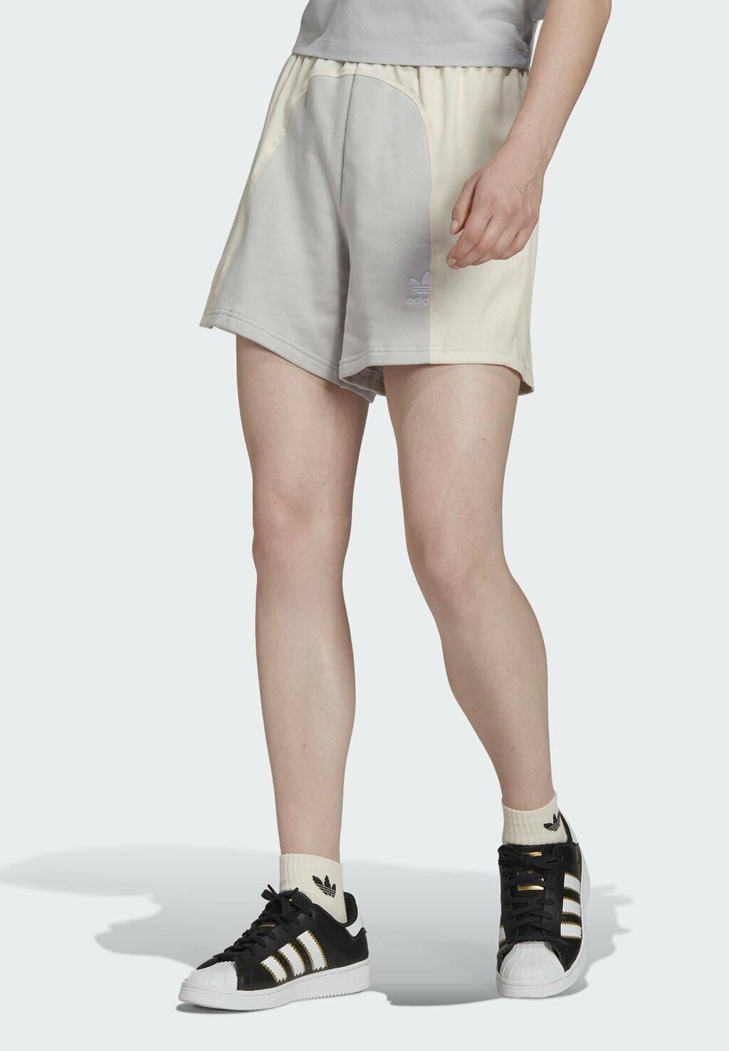 

Шорты ADICOLOR SPLIT TREFOIL adidas, белый