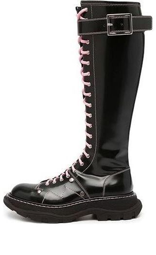 Кроссовки tread lace up boots 'black pink lace' Alexander Mcqueen, черный