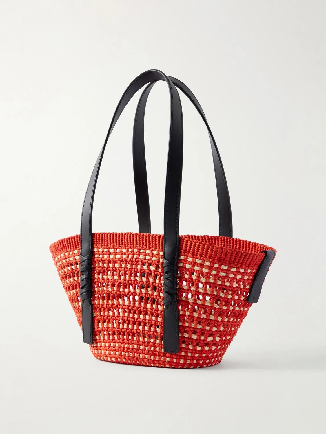 Маленькая сумка-корзина через плечо из рафии LOEWE + Paula's Ibiza Braid Basket с кожаной отделкой, красный — фото 4
