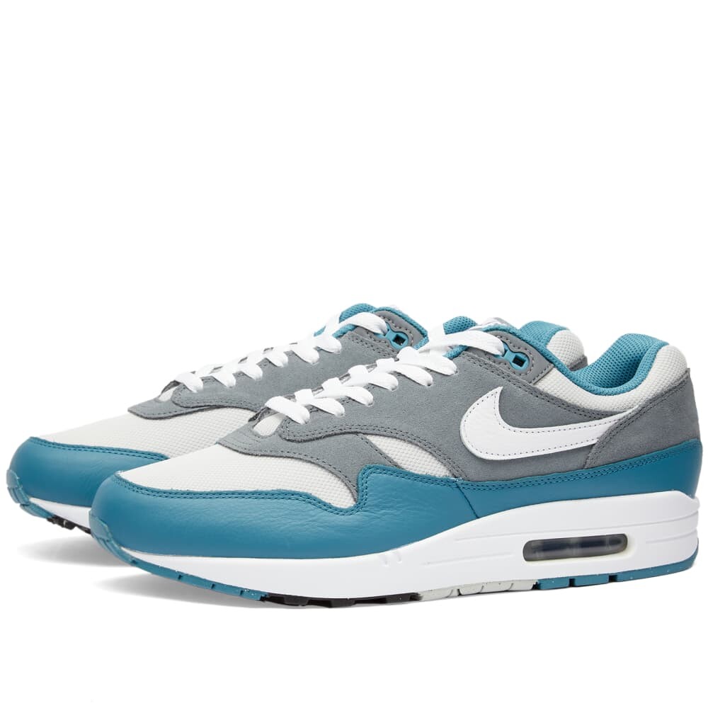 

Кроссовки Nike Air Max 1 SK, белый/серый/синий