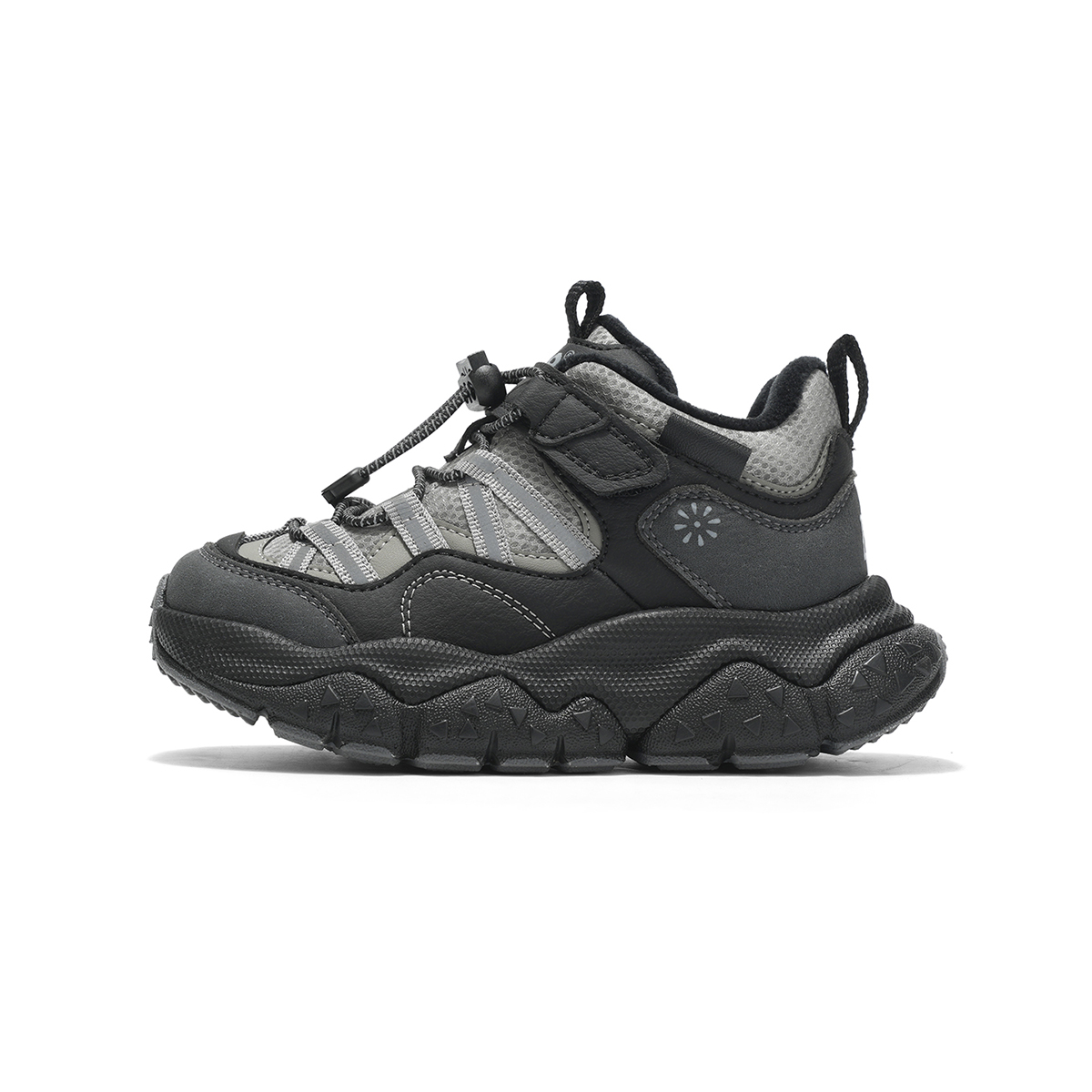 

Устойчивые к скольжению и истиранию, термостойкие низкие кроссовки Kids' Lee, черный/серый