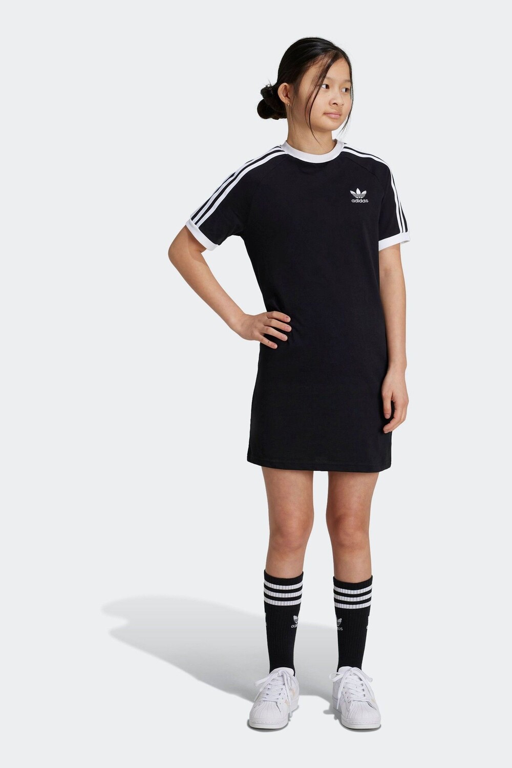

Детское платье футболка adicolor из 100% хлопка Adidas, черный