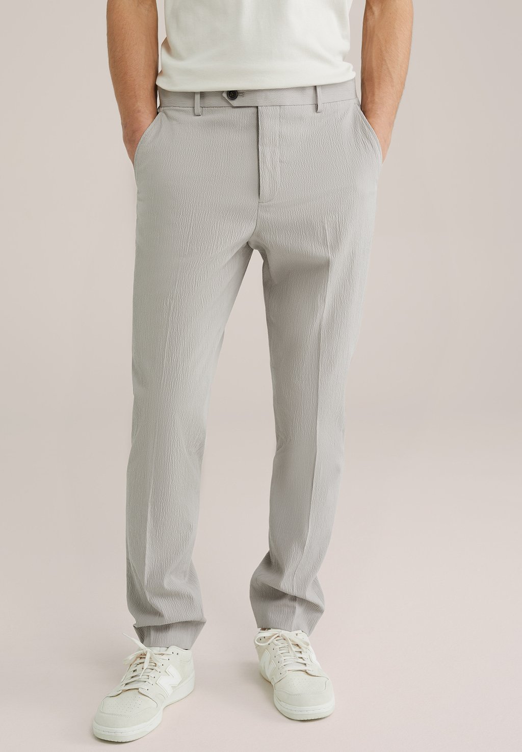 

Костюмные брюки Trousers WE Fashion, светло-серый