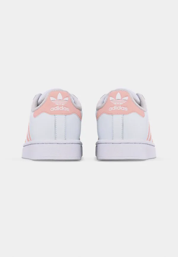 Кроссовки superstar ii унисекс Adidas Originals, Footwear White/Sandy Pink — фото 4