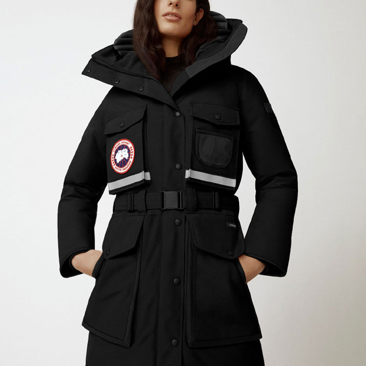 Canada Goose Куртка пуховая женская серии Liberty FW22 черная, Black — фото 4