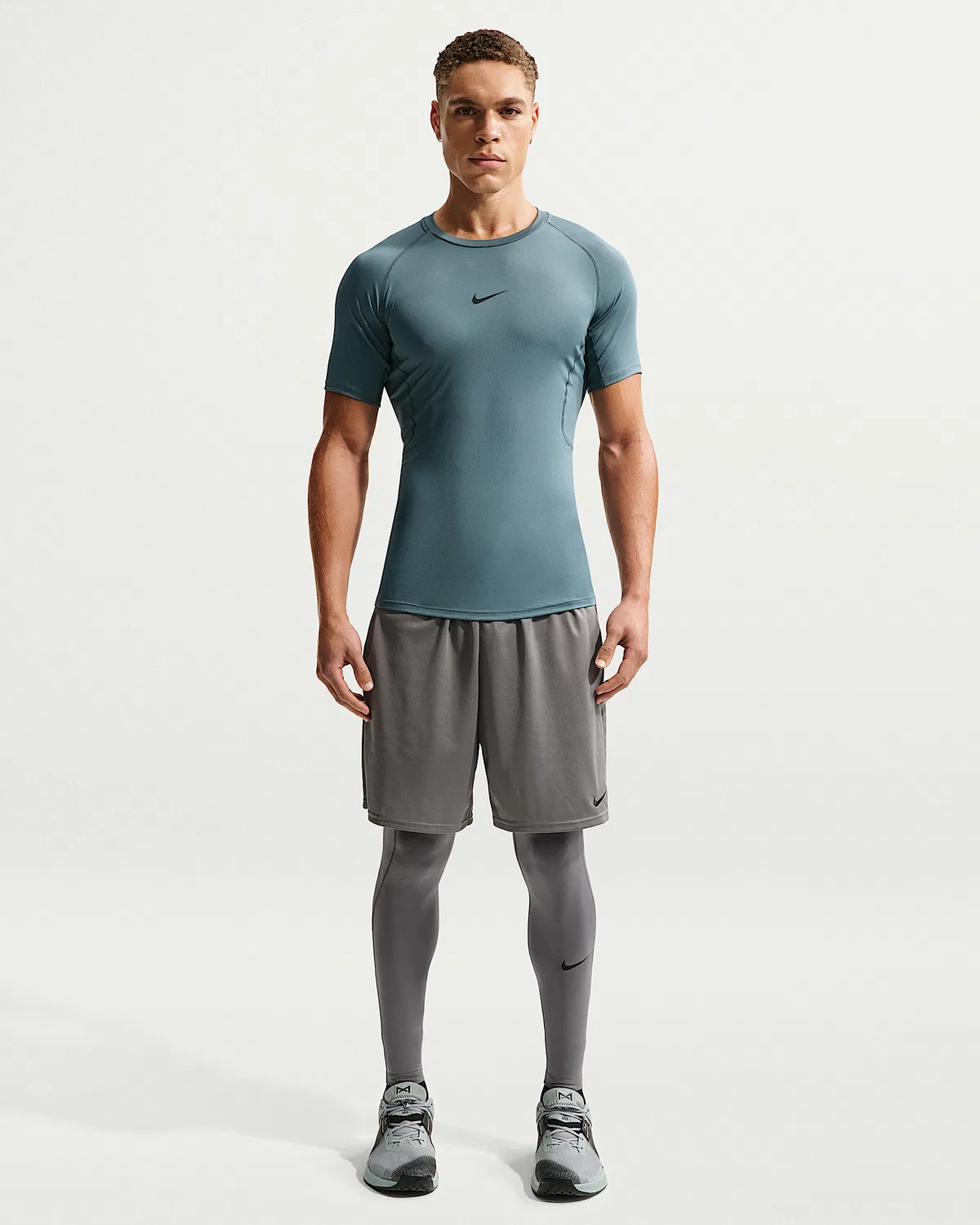 Мужская облегающая футболка с коротким рукавом Dri-FIT Nike Pro, Mineral Slate/Black — фото 4