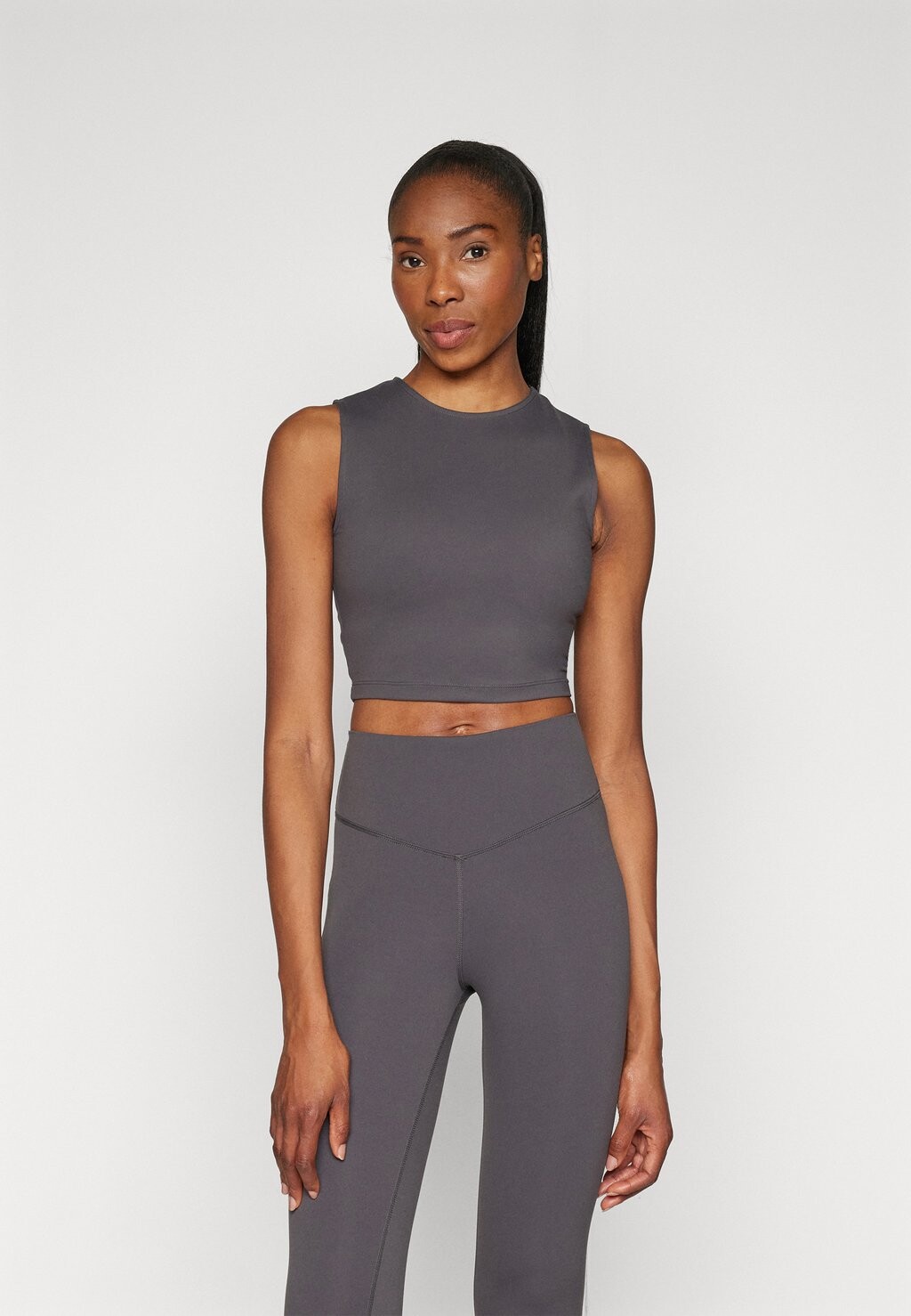 

Топ THE BALANCE Hunkemöller, цвет grey