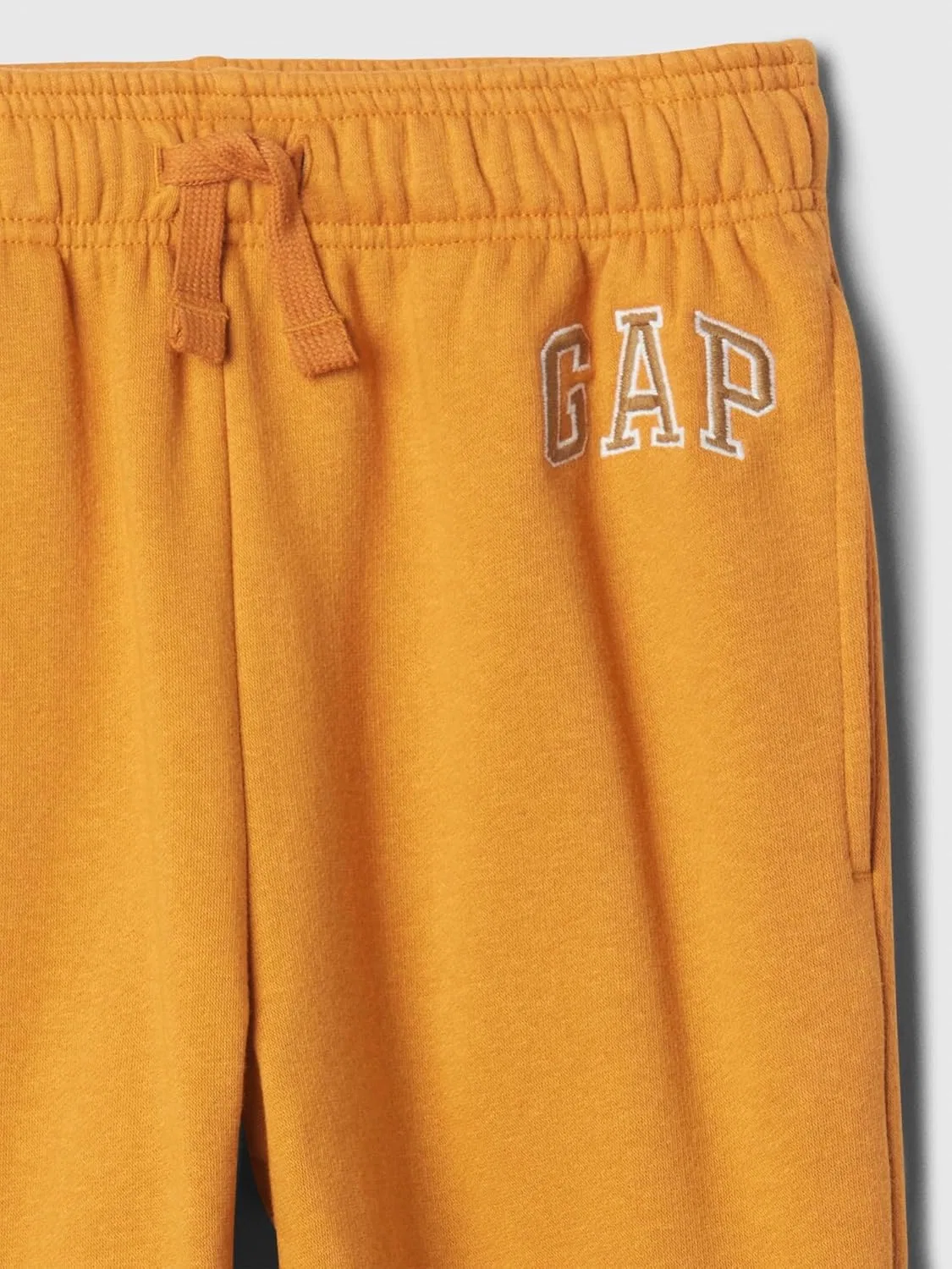 Спортивные брюки-джоггеры Gap Boys Heritage Logo Pull-on, Tigers Eye 651 — фото 3