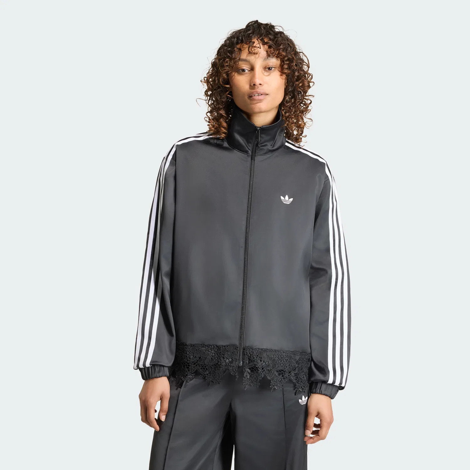 Женская свободная спортивная куртка Adidas Originals Satin Lace Firebird чёрная