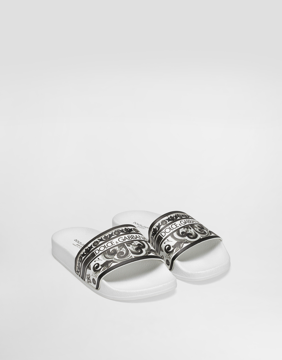 Шлепанцы из телячьей кожи с принтом майолика Dolce&Gabbana, мультиколор — фото 2