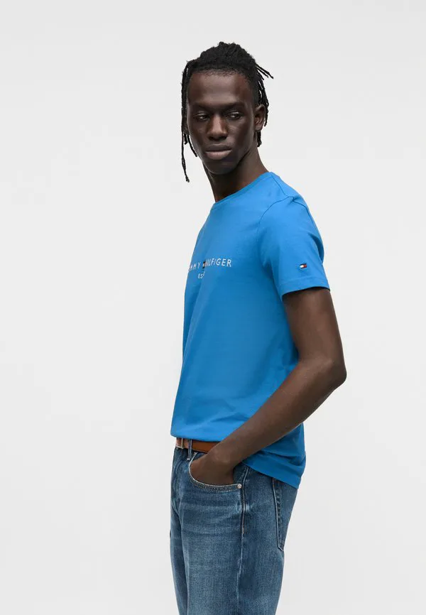 Футболка с вышитым логотипом, облегающая футболка с принтом. Tommy Hilfiger, Blue Orbit — фото 4