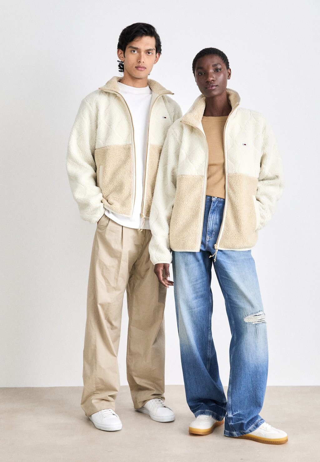 

Флисовая куртка ESSENTIAL JACKET UNISEX Tommy Hilfiger, цвет Gentle Gold