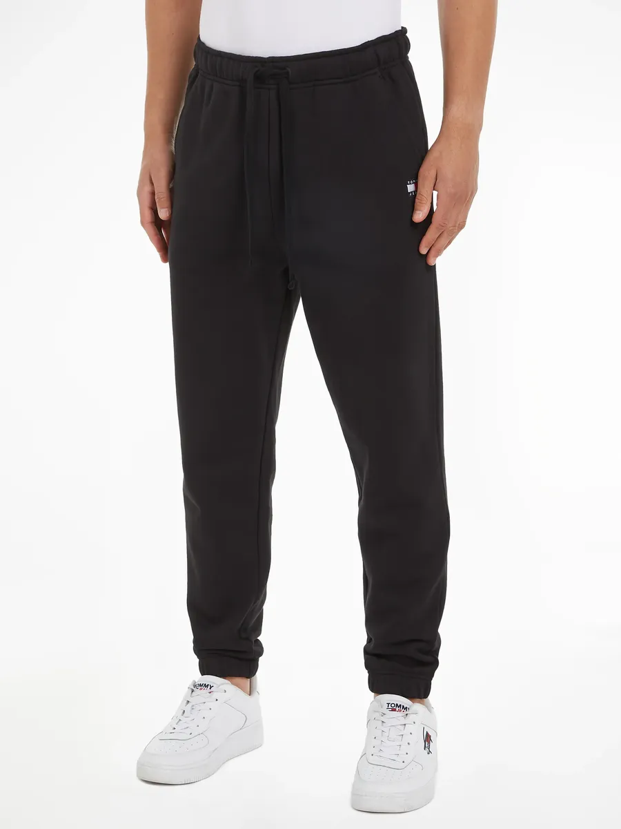 

Спортивные брюки Tommy Jeans "TJM REG BADGE JOGGER" с логотипом, черный