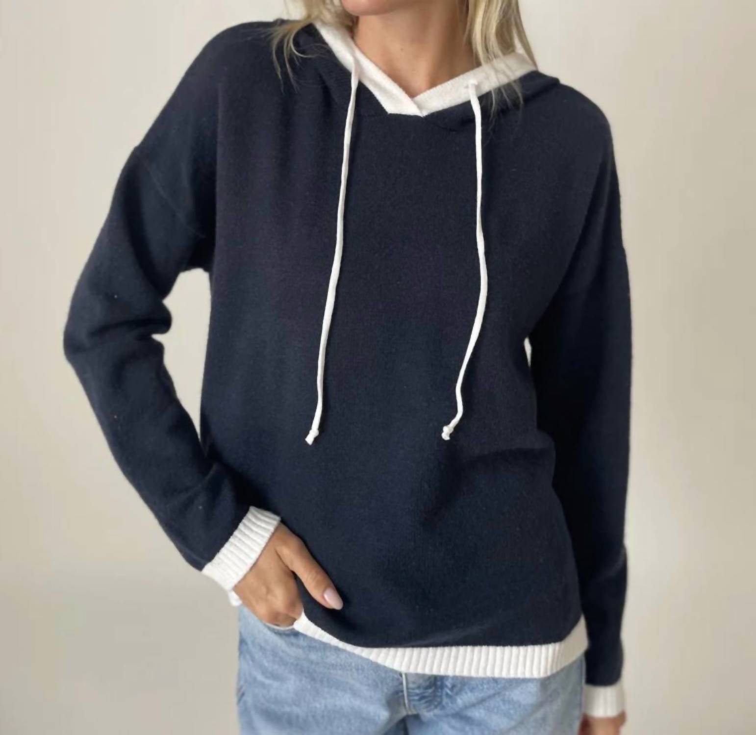 

Джерси худи с цветными блоками в цвете Navy/white SIX/FIFTY