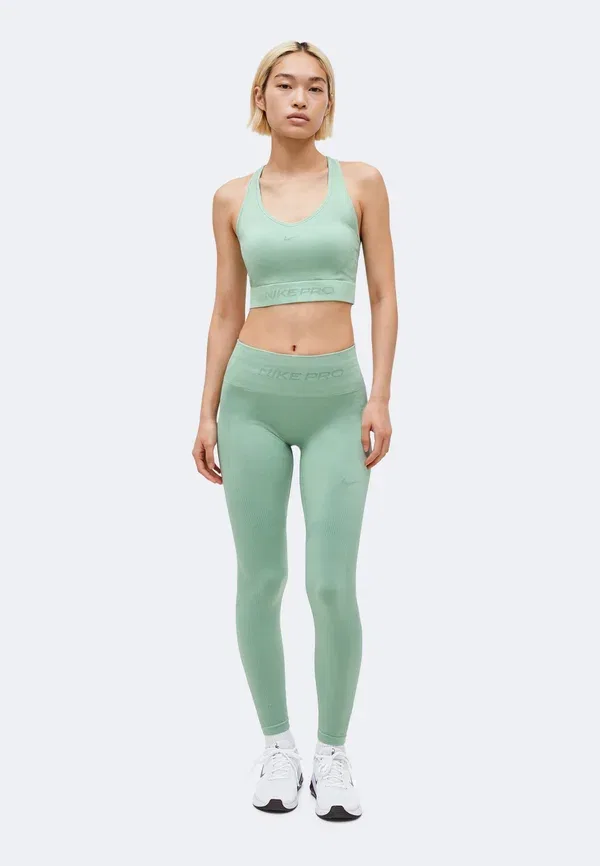 Майка Nike Performance, цвет пар — фото 2