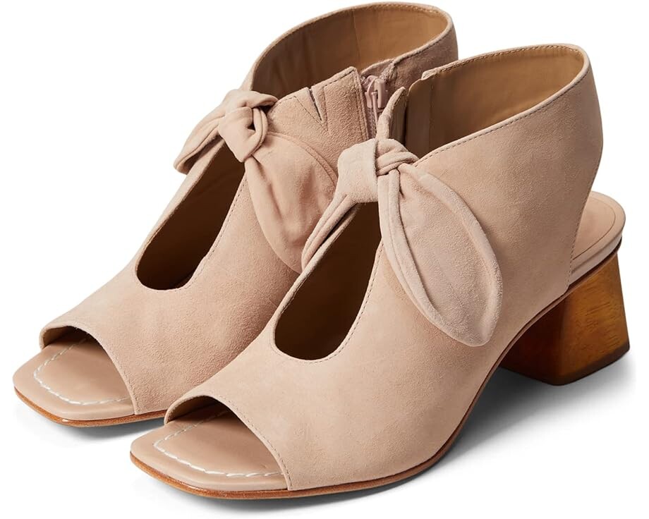 

Туфли Bernardo Lizzie, цвет Blush Suede