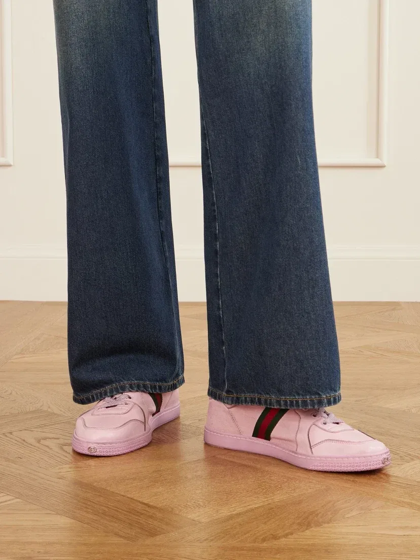 Кожаные кроссовки GUCCI Stretch с отделкой из изношенной тесьмы, розовый — фото 2